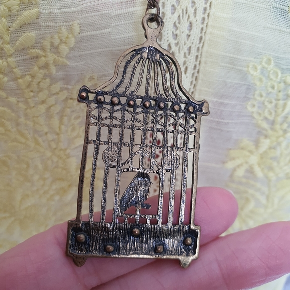 Birdcage Necklace - Picture 10 of 10